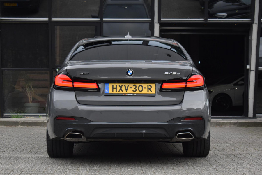 BMW 5 Serie 545e xDrive High Executive M Sport Pano HUD Camera Stuurvw