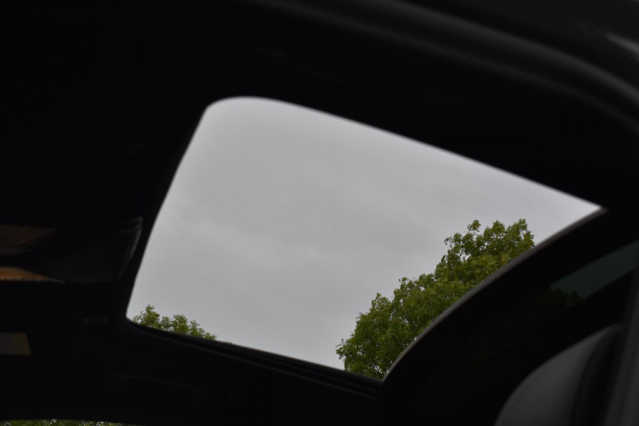 BMW 5 Serie 545e xDrive High Executive M Sport Pano HUD Camera Stuurvw