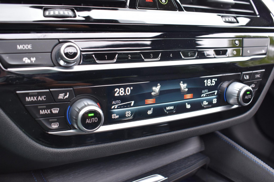 BMW 5 Serie 545e xDrive High Executive M Sport Pano HUD Camera Stuurvw