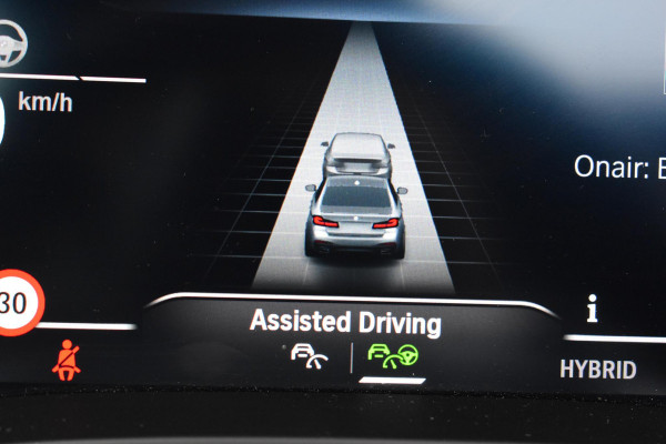 BMW 5 Serie 545e xDrive High Executive M Sport Pano HUD Camera Stuurvw