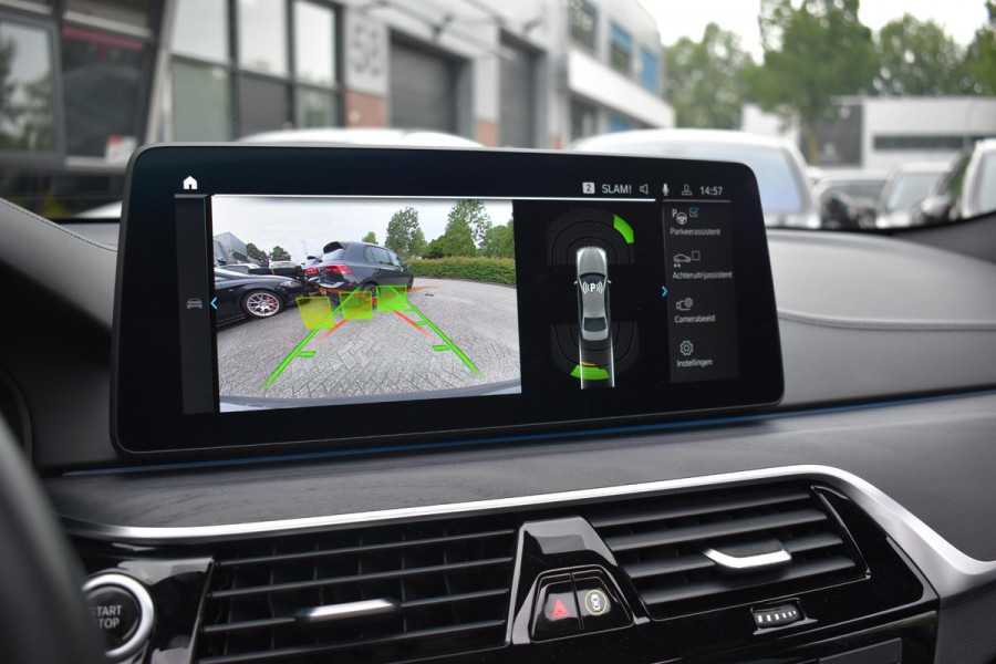 BMW 5 Serie 545e xDrive High Executive M Sport Pano HUD Camera Stuurvw