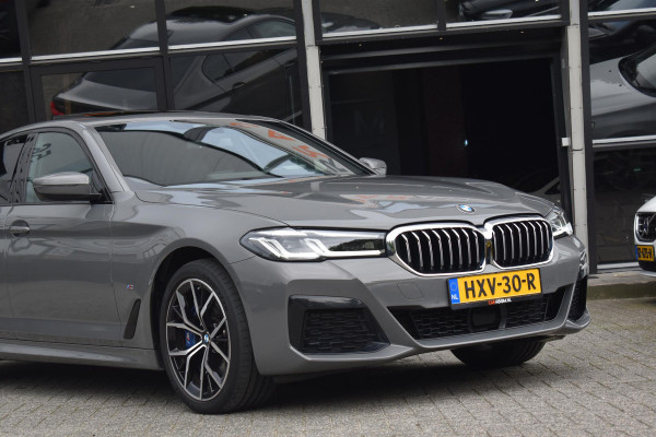 BMW 5 Serie 545e xDrive High Executive M Sport Pano HUD Camera Stuurvw