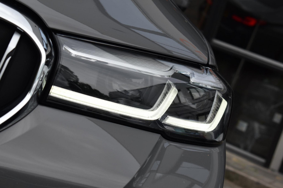 BMW 5 Serie 545e xDrive High Executive M Sport Pano HUD Camera Stuurvw