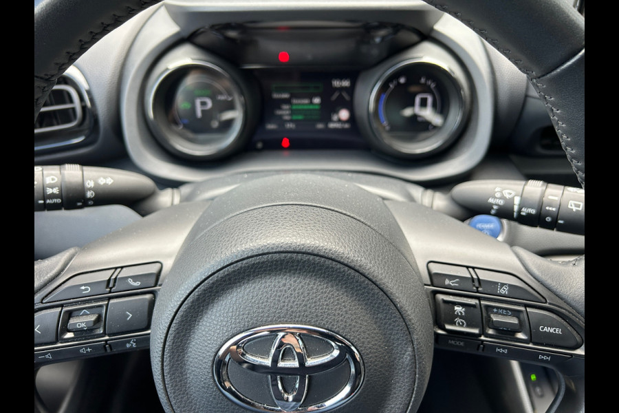 Toyota Yaris 1.5 Hybrid Launch Edition Dealer Auto Fabrieksgarantie!