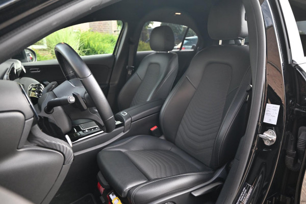 Mercedes-Benz A-Klasse 250 e Business Solution Luxury 218 PK LED Camera Widescreen 17''