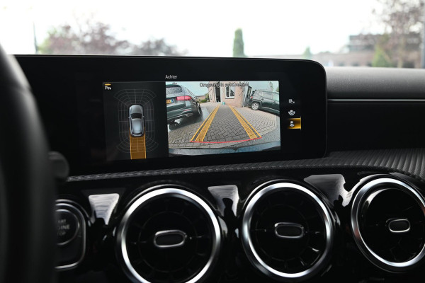 Mercedes-Benz A-Klasse 250 e Business Solution Luxury 218 PK LED Camera Widescreen 17''