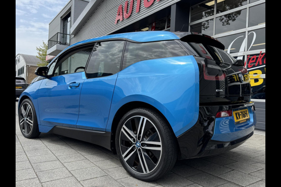 BMW i3 Comfort 94Ah 33 kWh - Navigatie I Airco I Leer I Sport velgen 20 inch I LED I Dealer onderhouden