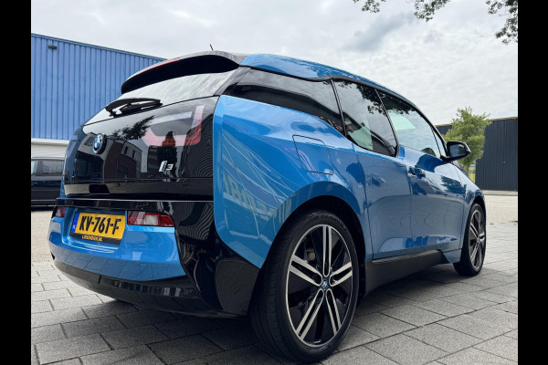 BMW i3 Comfort 94Ah 33 kWh - Navigatie I Airco I Leer I Sport velgen 20 inch I LED I Dealer onderhouden