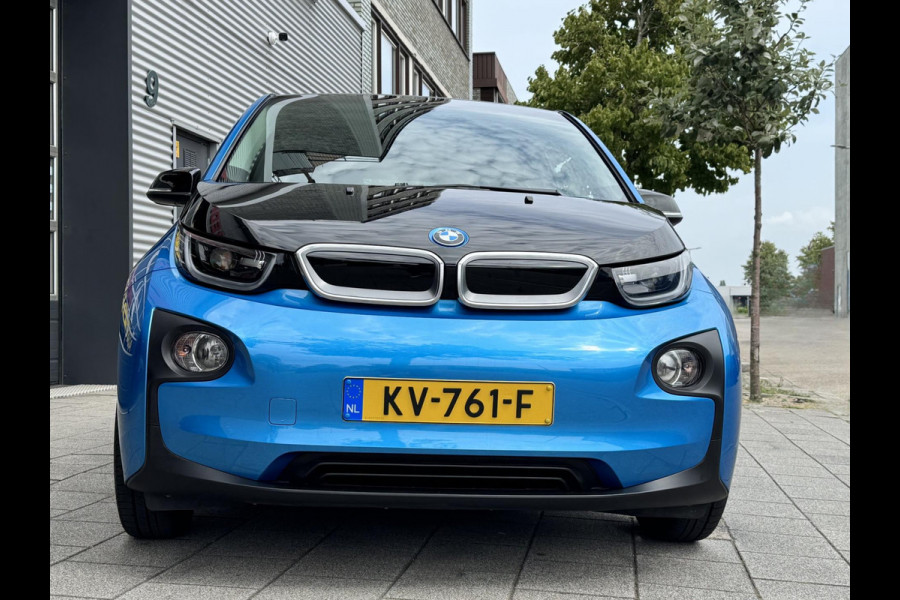 BMW i3 Comfort 94Ah 33 kWh - Navigatie I Airco I Leer I Sport velgen 20 inch I LED I Dealer onderhouden