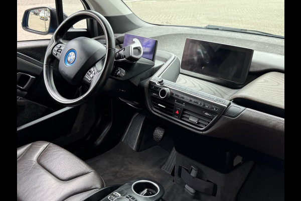 BMW i3 Comfort 94Ah 33 kWh - Navigatie I Airco I Leer I Sport velgen 20 inch I LED I Dealer onderhouden