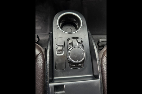 BMW i3 Comfort 94Ah 33 kWh - Navigatie I Airco I Leer I Sport velgen 20 inch I LED I Dealer onderhouden