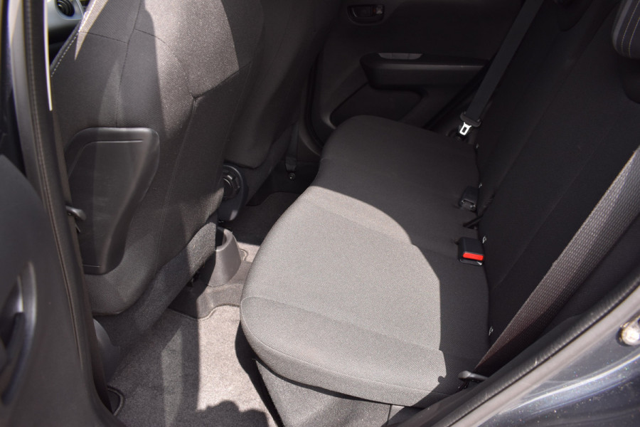 Peugeot 108 1.0 e-VTi Active 5-drs / Airco / Mistlampen / Getint glas /