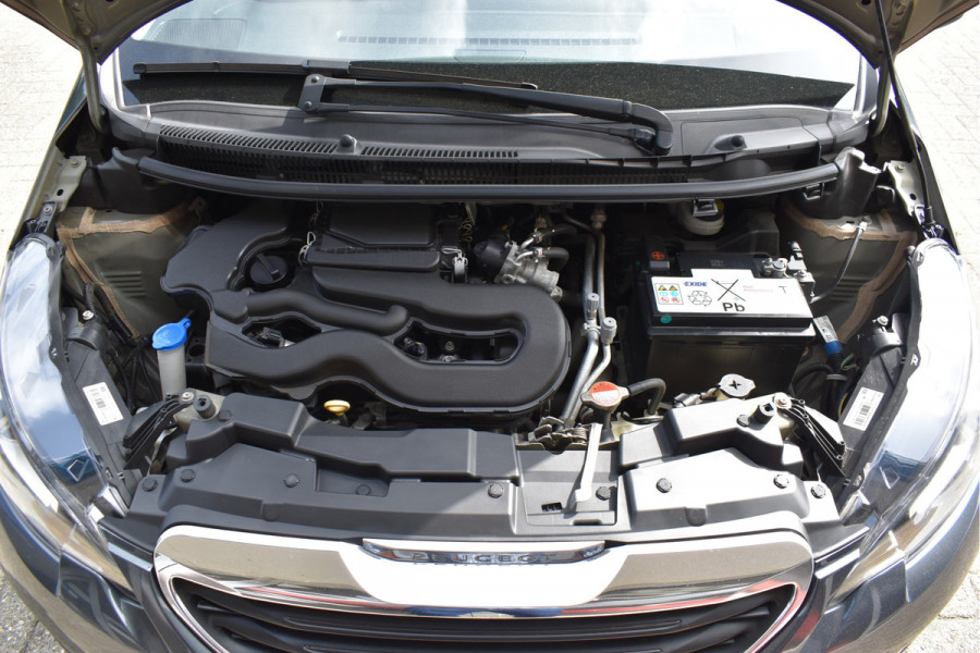 Peugeot 108 1.0 e-VTi Active 5-drs / Airco / Mistlampen / Getint glas /
