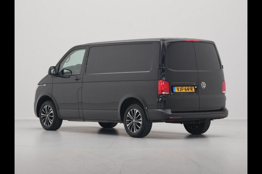Volkswagen Transporter 2.0 TDI 150pk DSG L1H1 28 Bulli Navigatie Leder Led Acc Pdc Carplay