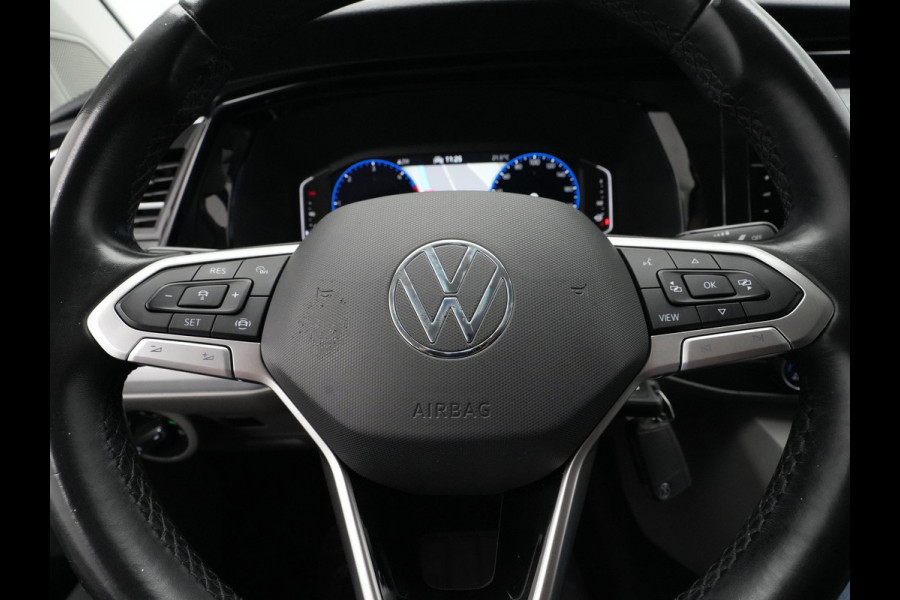 Volkswagen Transporter 2.0 TDI 150pk DSG L1H1 28 Bulli Navigatie Leder Led Acc Pdc Carplay