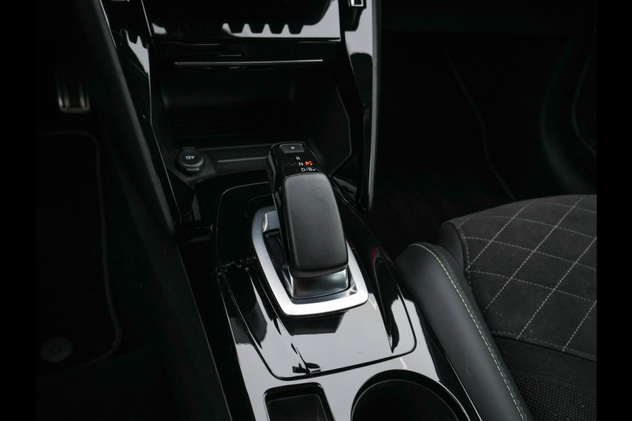 Peugeot e-208 EV GT Pack 50 kWh [ 3-Fase ] (INCL-BTW) *FULL-LED | DIGI-COCKPIT | BLINDSPOT | CAMERA | LEATHER-ALCANTARA | NAVI-FULLMAP | LANE-ASSIST | KEYLESS | DAB | CCS-FASTLOADER | HEATED-SPORTSEATS | AMBIENT-LIGHT | 17"ALU*