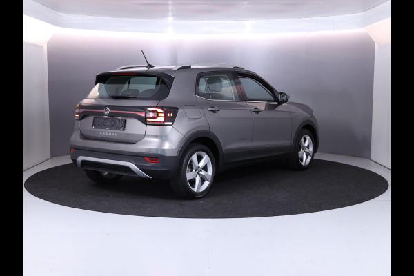 Volkswagen T-Cross 1.0 TSI Style 110 pk Automaat (DSG) | Navigatie | Parkeersensoren | Achteruitrijcamera | Adaptieve cruise control | LED koplampen |