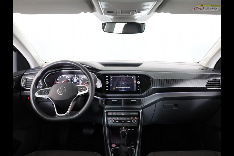 Volkswagen T-Cross 1.0 TSI Style 110 pk Automaat (DSG) | Navigatie | Parkeersensoren | Achteruitrijcamera | Adaptieve cruise control | LED koplampen |