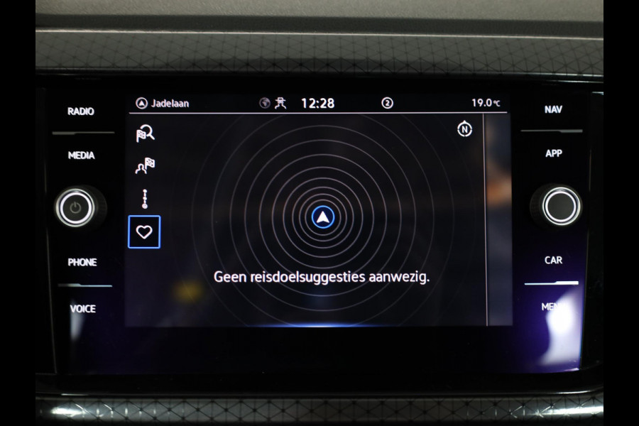 Volkswagen T-Cross 1.0 TSI Style 110 pk Automaat (DSG) | Navigatie | Parkeersensoren | Achteruitrijcamera | Adaptieve cruise control | LED koplampen |