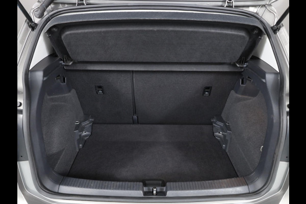 Volkswagen T-Cross 1.0 TSI Style 110 pk Automaat (DSG) | Navigatie | Parkeersensoren | Achteruitrijcamera | Adaptieve cruise control | LED koplampen |