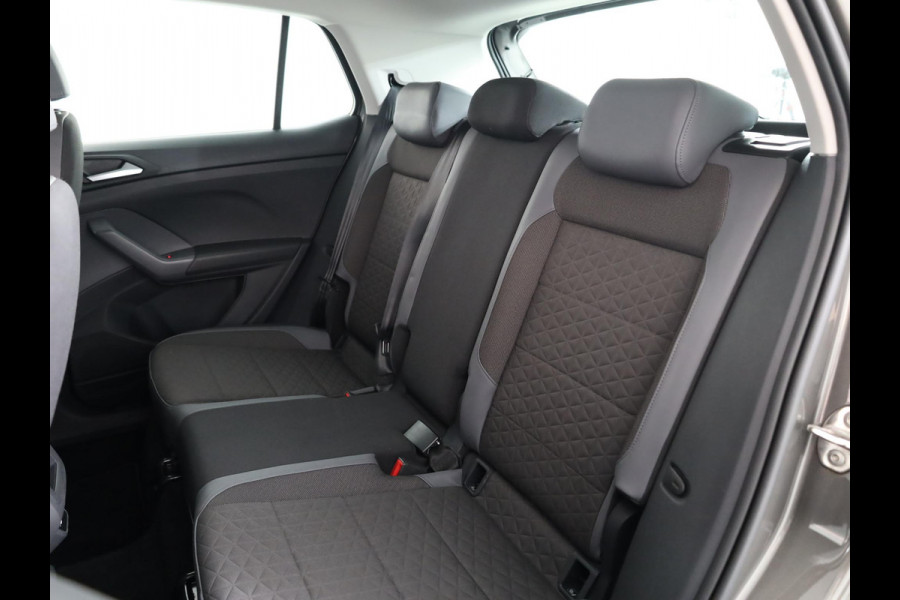 Volkswagen T-Cross 1.0 TSI Style 110 pk Automaat (DSG) | Navigatie | Parkeersensoren | Achteruitrijcamera | Adaptieve cruise control | LED koplampen |