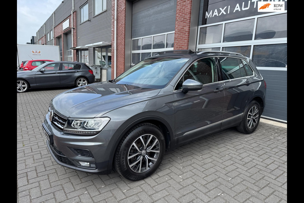 Volkswagen Tiguan 1.5 TSI Highline LED ACC Pano Lane Carplay Volkswagen Tiguan 1.5 TSI Highline LED ACC Pano Lane Carplay