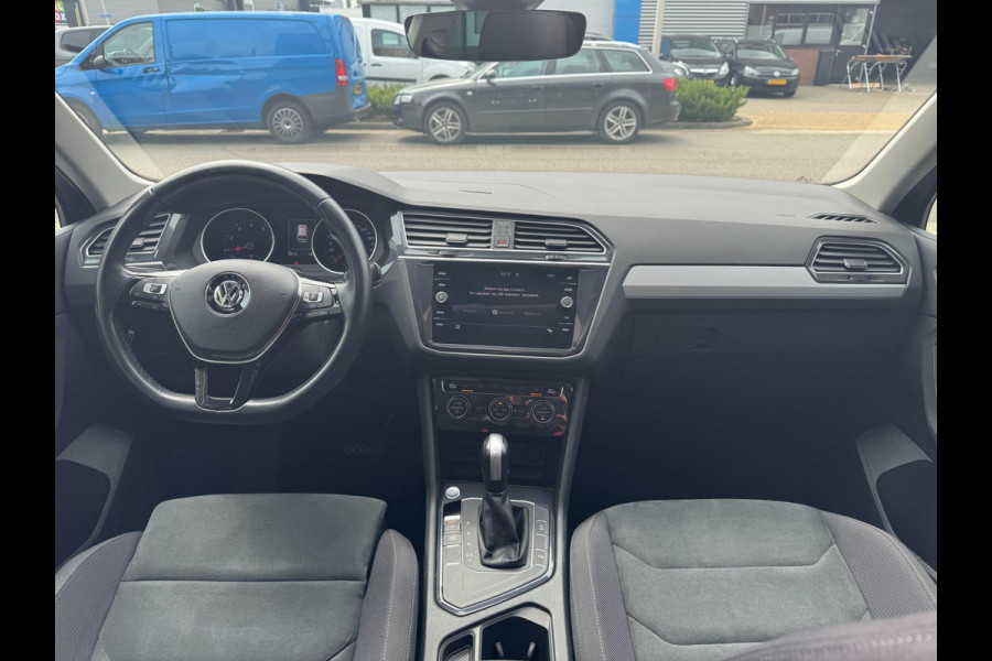 Volkswagen Tiguan 1.5 TSI Highline LED ACC Pano Lane Carplay