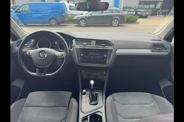 Volkswagen Tiguan 1.5 TSI Highline LED ACC Pano Lane Carplay