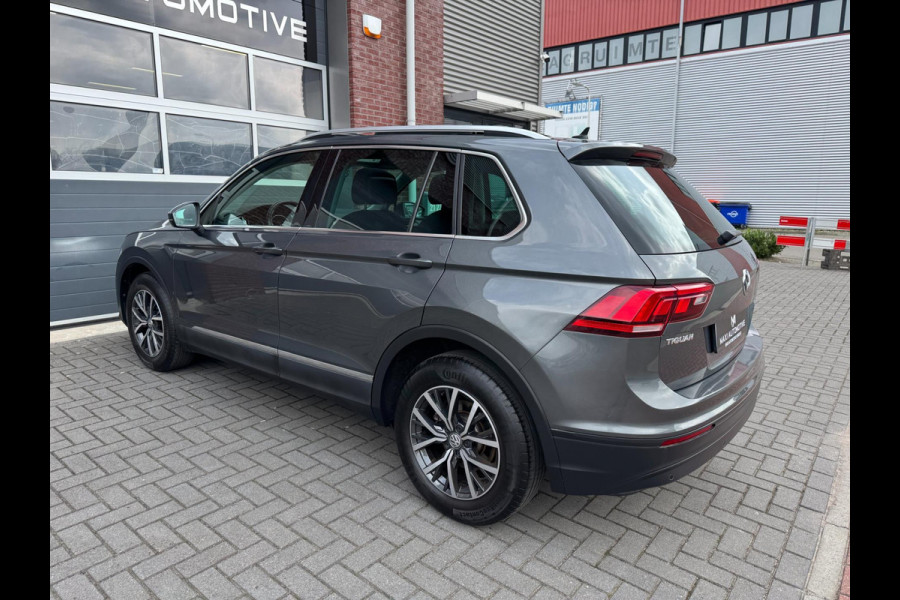 Volkswagen Tiguan 1.5 TSI Highline LED ACC Pano Lane Carplay
