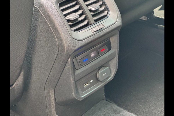 Volkswagen Tiguan 1.5 TSI Highline LED ACC Pano Lane Carplay
