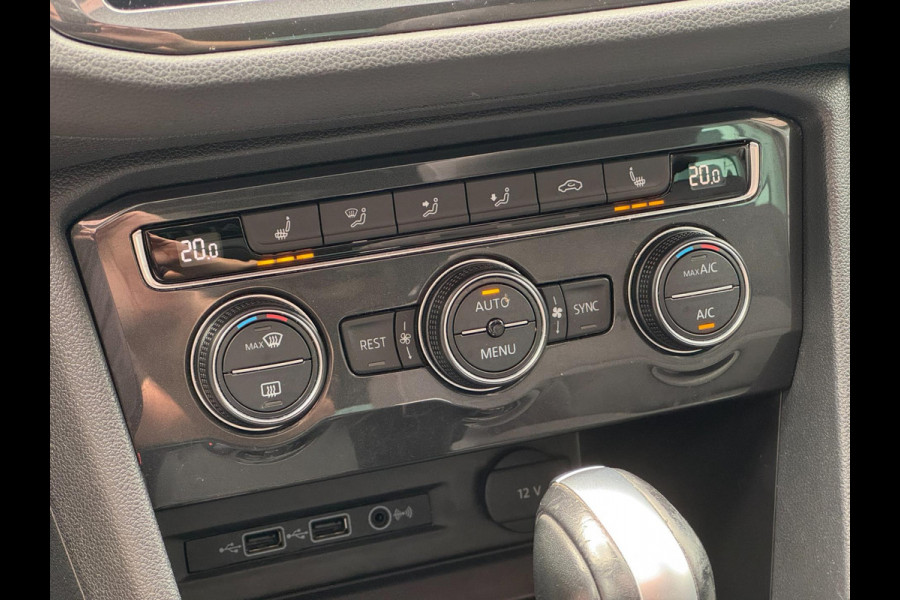 Volkswagen Tiguan 1.5 TSI Highline LED ACC Pano Lane Carplay