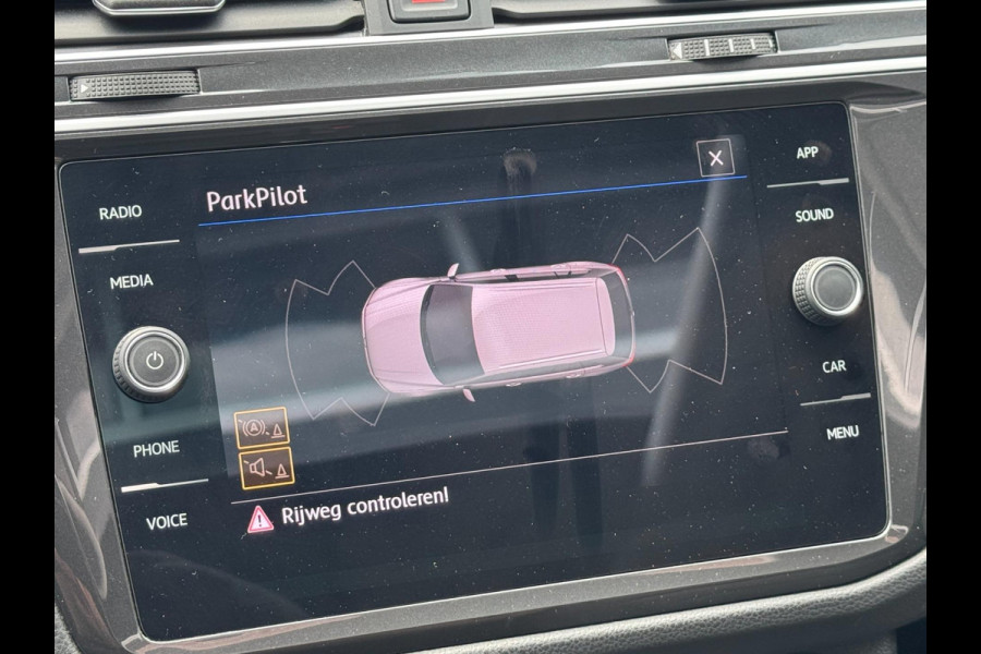 Volkswagen Tiguan 1.5 TSI Highline LED ACC Pano Lane Carplay