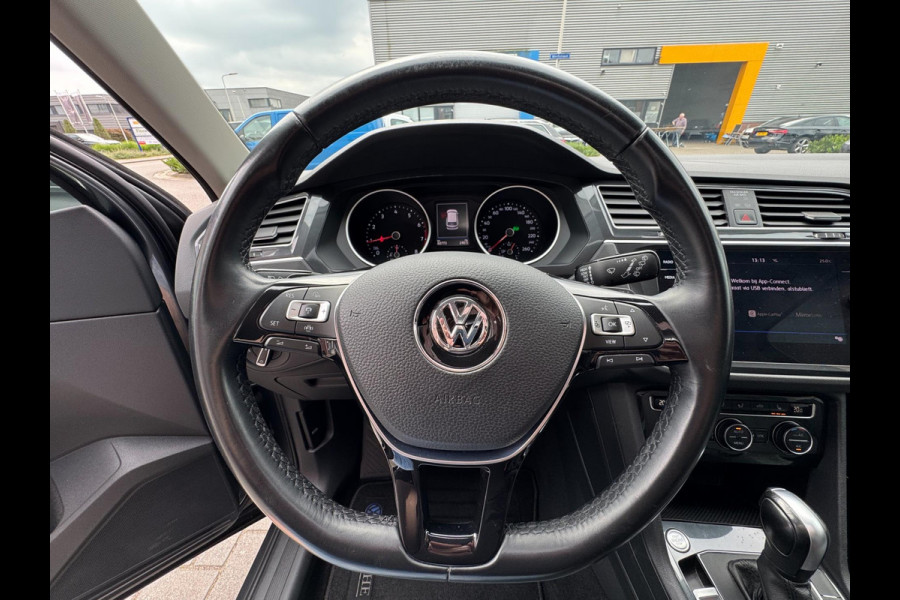 Volkswagen Tiguan 1.5 TSI Highline LED ACC Pano Lane Carplay