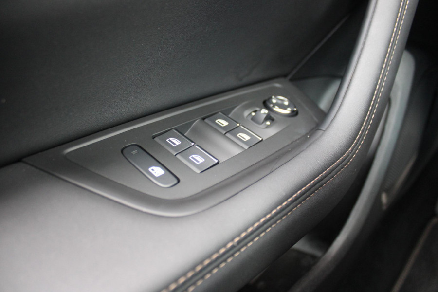 Peugeot 508 SW 1.6 HYbrid 225PK GT ** NIEUW MODEL** | NAVIGATIE |PANORAMISCH SCHUIFDAK|KOPLAMPEN MATRIX LED | NIGHTVISION | WEGKLAPBARE TREKHAAK |BEKLEDING LEDER/ALCATARA MISTRAL |COMFORTSTOELEN MET VERSTELBARE NEUS EN ELEKTRISCHVERSTELBARE HELLINGSHOEK|STOELVERWARMING |DRAADLOOS APPLE CARPLAY/ANDROID AUTO | NIGHT VISION PACK | ADAPTIEF ONDERSTEL|7,4 KW LADEN| 19'' AUGUSTA LICHTMETALEN VELGEN | HIFI FOCAL| ADAPTIEVE CRUISECONTROL | HANDSFREE ELEKTRISCH BEDIENBARE ACHTERKLEP|ALARMSYSTEEM AF FABRIEK|DONKER GETINTE ACHTERRUITEN |