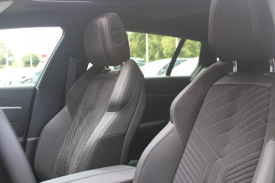 Peugeot 508 SW 1.6 HYbrid 225PK GT ** NIEUW MODEL** | NAVIGATIE |PANORAMISCH SCHUIFDAK|KOPLAMPEN MATRIX LED | NIGHTVISION | WEGKLAPBARE TREKHAAK |BEKLEDING LEDER/ALCATARA MISTRAL |COMFORTSTOELEN MET VERSTELBARE NEUS EN ELEKTRISCHVERSTELBARE HELLINGSHOEK|STOELVERWARMING |DRAADLOOS APPLE CARPLAY/ANDROID AUTO | NIGHT VISION PACK | ADAPTIEF ONDERSTEL|7,4 KW LADEN| 19'' AUGUSTA LICHTMETALEN VELGEN | HIFI FOCAL| ADAPTIEVE CRUISECONTROL | HANDSFREE ELEKTRISCH BEDIENBARE ACHTERKLEP|ALARMSYSTEEM AF FABRIEK|DONKER GETINTE ACHTERRUITEN |
