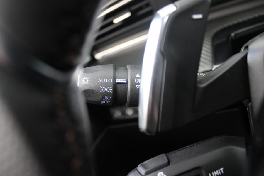 Peugeot 508 SW 1.6 HYbrid 225PK GT ** NIEUW MODEL** | NAVIGATIE |PANORAMISCH SCHUIFDAK|KOPLAMPEN MATRIX LED | NIGHTVISION | WEGKLAPBARE TREKHAAK |BEKLEDING LEDER/ALCATARA MISTRAL |COMFORTSTOELEN MET VERSTELBARE NEUS EN ELEKTRISCHVERSTELBARE HELLINGSHOEK|STOELVERWARMING |DRAADLOOS APPLE CARPLAY/ANDROID AUTO | NIGHT VISION PACK | ADAPTIEF ONDERSTEL|7,4 KW LADEN| 19'' AUGUSTA LICHTMETALEN VELGEN | HIFI FOCAL| ADAPTIEVE CRUISECONTROL | HANDSFREE ELEKTRISCH BEDIENBARE ACHTERKLEP|ALARMSYSTEEM AF FABRIEK|DONKER GETINTE ACHTERRUITEN |