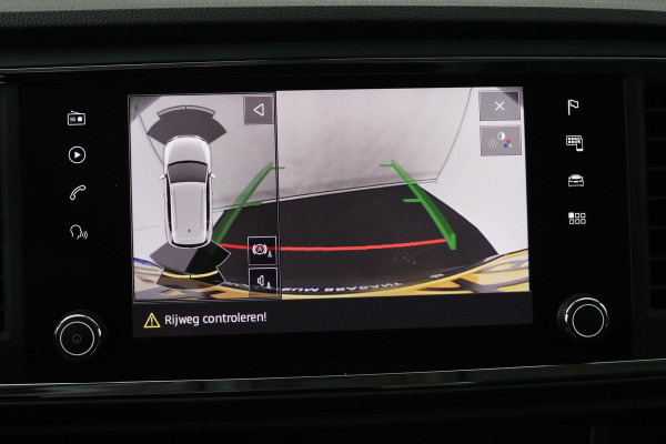 Seat Ateca 1.0 EcoTSI Style Business Intense (PARKEERSENSOREN, CRUISE CONTROL, NAVIGATIE, CARPLAY, NL-AUTO, GOED ONDERHOUDEN)