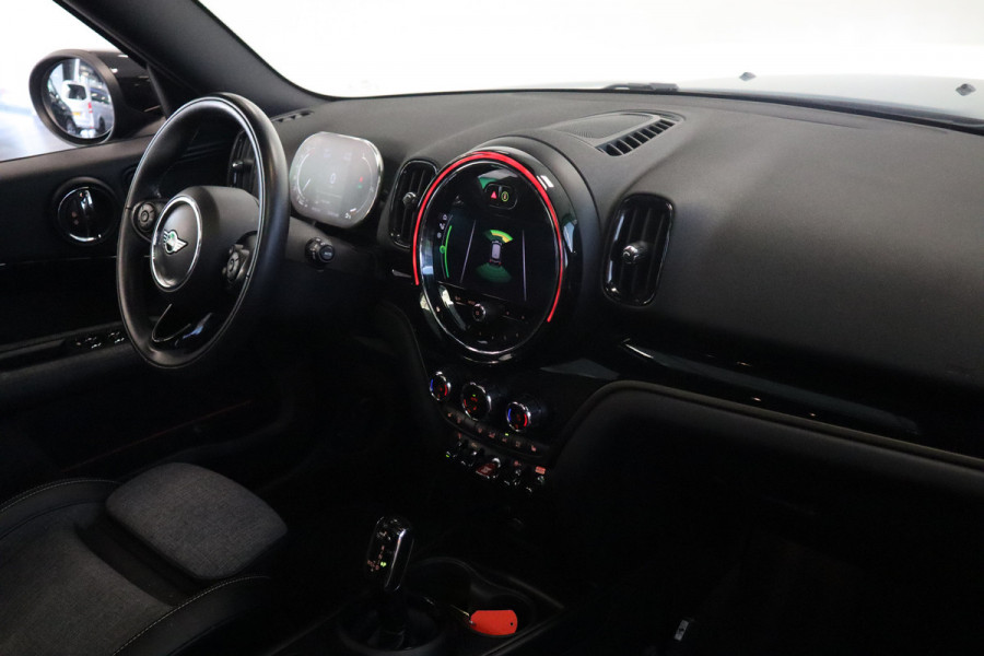 MINI Countryman 1.5 Cooper Business Edition Panoramadak Navigatie Full-led