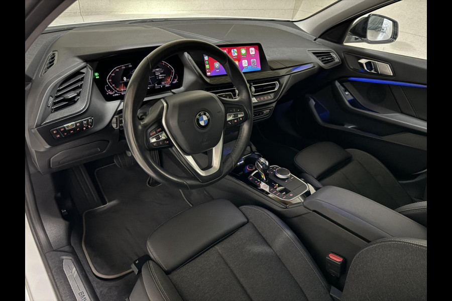 BMW 1-serie 118i Sport Pano Virtual Carplay Sfeer Cruise NAP