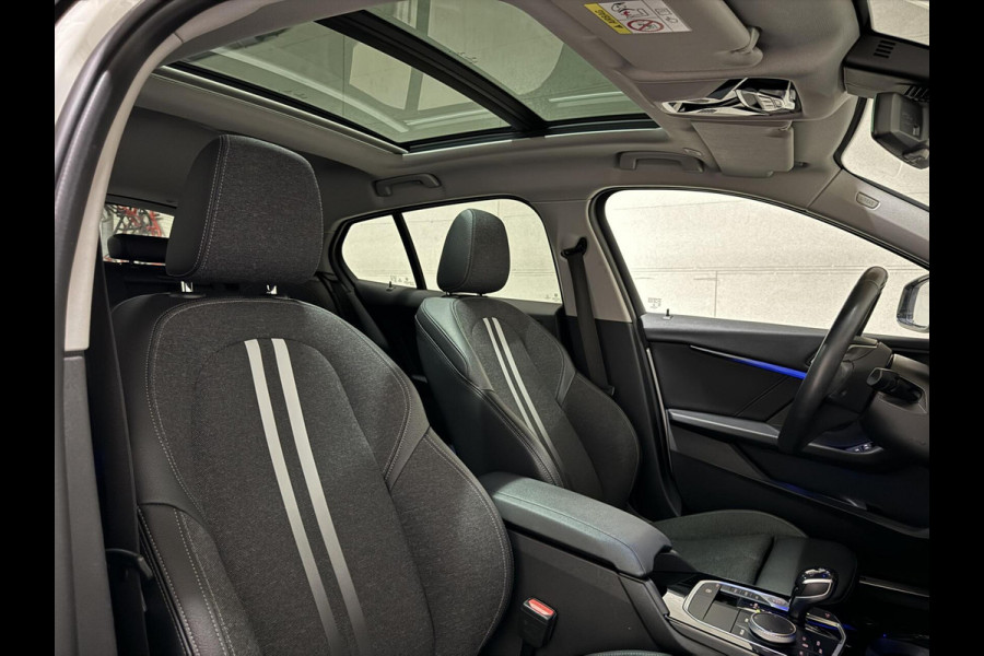 BMW 1-serie 118i Sport Pano Virtual Carplay Sfeer Cruise NAP