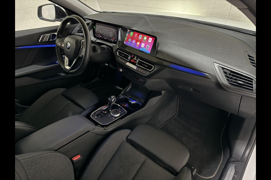 BMW 1-serie 118i Sport Pano Virtual Carplay Sfeer Cruise NAP
