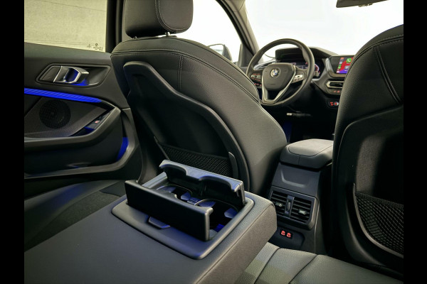 BMW 1-serie 118i Sport Pano Virtual Carplay Sfeer Cruise NAP