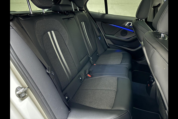 BMW 1-serie 118i Sport Pano Virtual Carplay Sfeer Cruise NAP