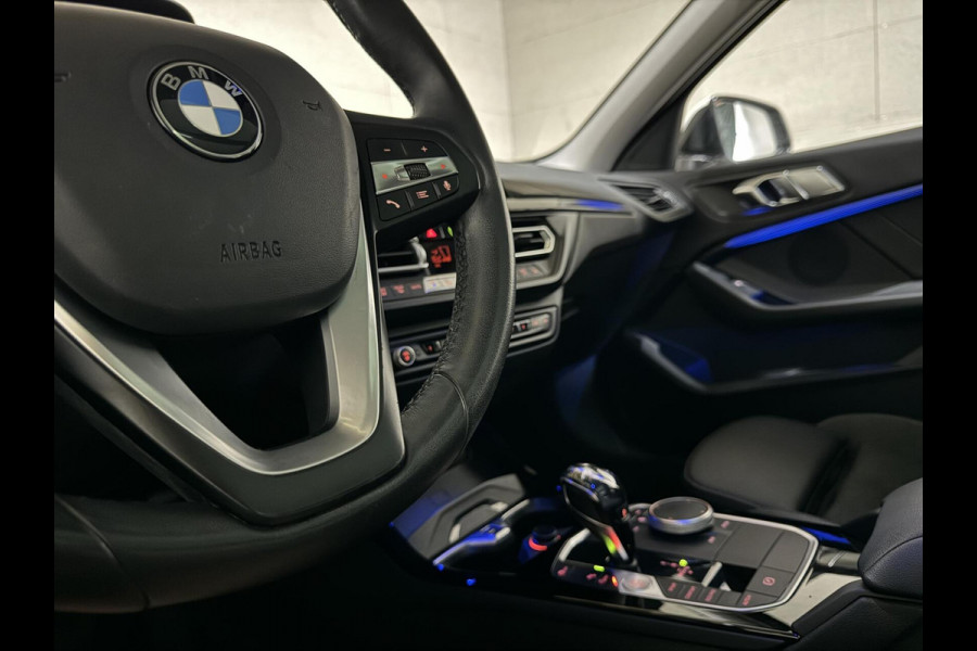 BMW 1-serie 118i Sport Pano Virtual Carplay Sfeer Cruise NAP