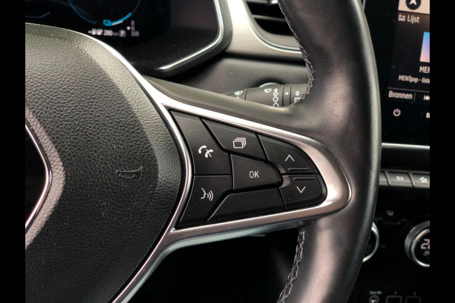 Renault Captur 1.6 E-Tech Plug-in Hybrid 160 Intens | Navi, Camera, Stoel+Stuurverw., Cruise, Half leder, Climate, Virt. Cockp. |
