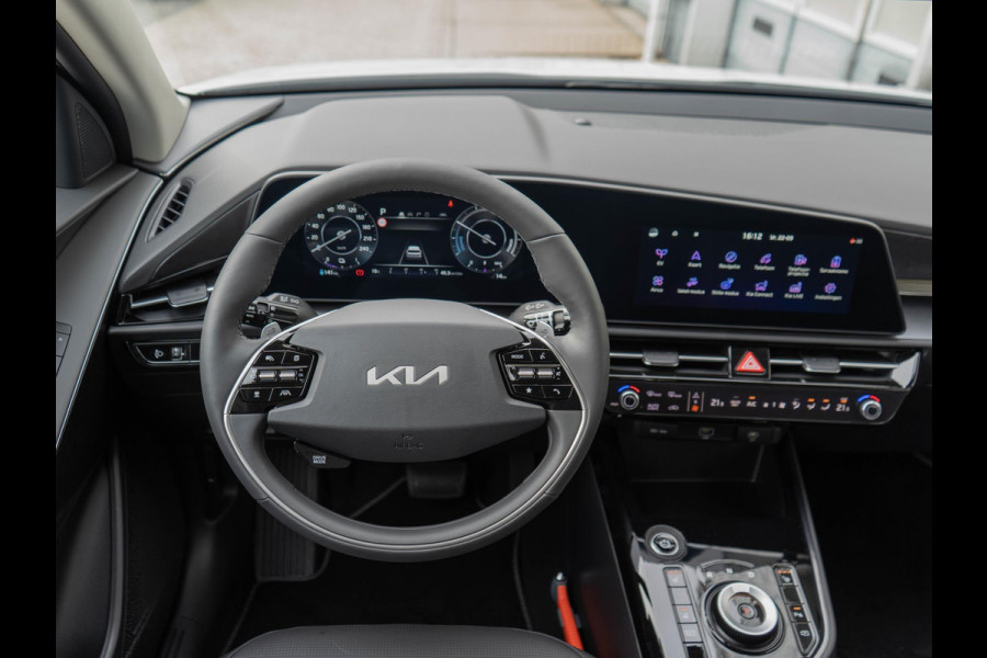Kia Niro EV Plus 64.8 kWh | OP VOORRAAD | DIRECT RIJDEN | Navigatie | Carplay | Adapt. Cruise | Climate | Keyless | Camera