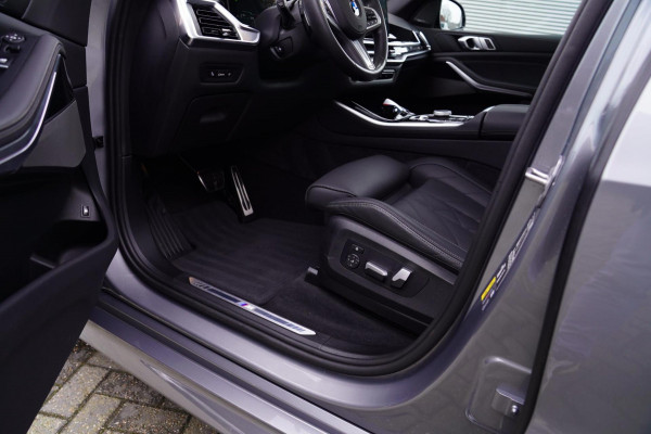 BMW X5 XDrive50e | Panorama | 360 CAM | AR Camera | Adaptieve Cruise | Lane Assist | Trekhaak elektrisch | BTW incl. | HuD |