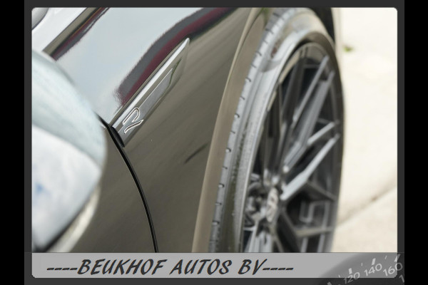 Volkswagen Golf 1.5 eTSI R-Line Pano H&K Audio Cruise Camera