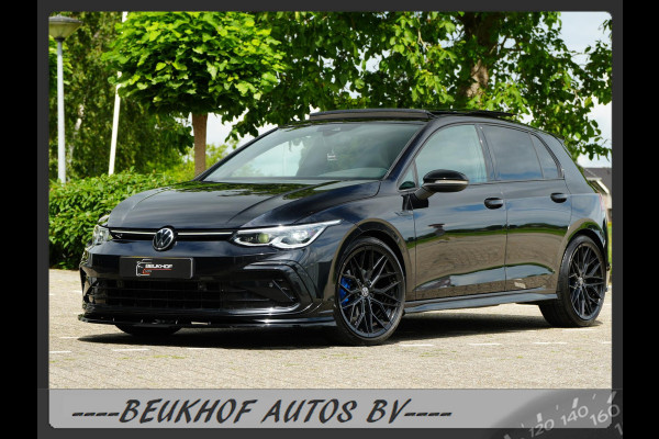 Volkswagen Golf 1.5 eTSI R-Line Pano H&K Audio Cruise Camera
