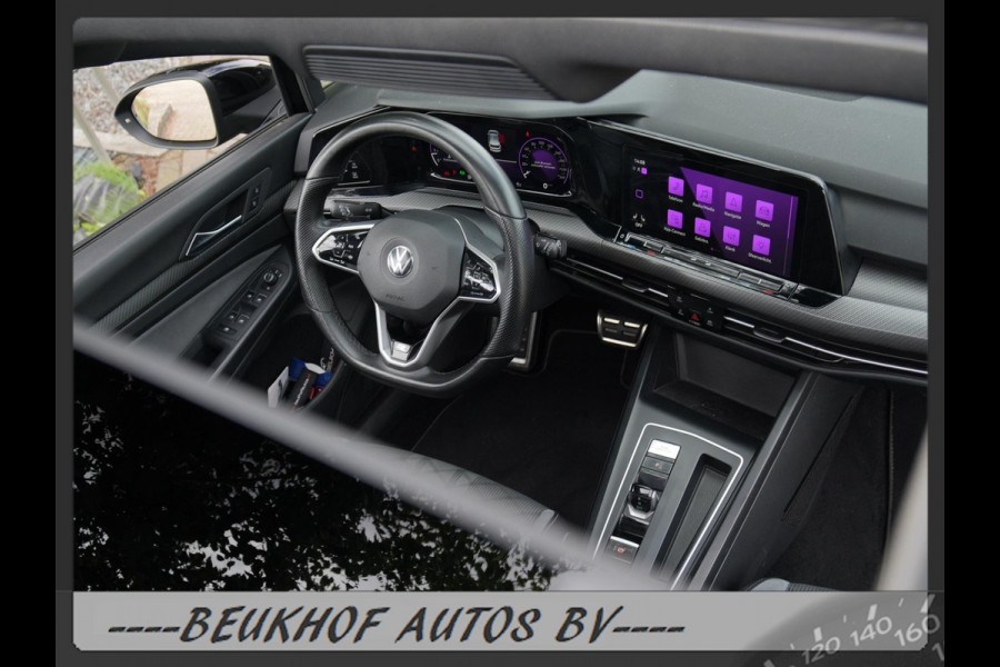 Volkswagen Golf 1.5 eTSI R-Line Pano H&K Audio Cruise Camera